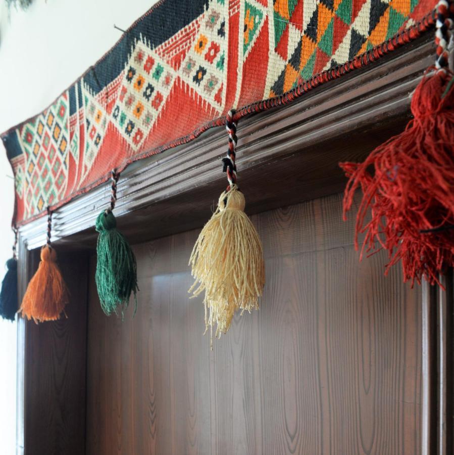 Happy Bedouin House Petra Bed & Breakfast Al Hayy Ngoại thất bức ảnh